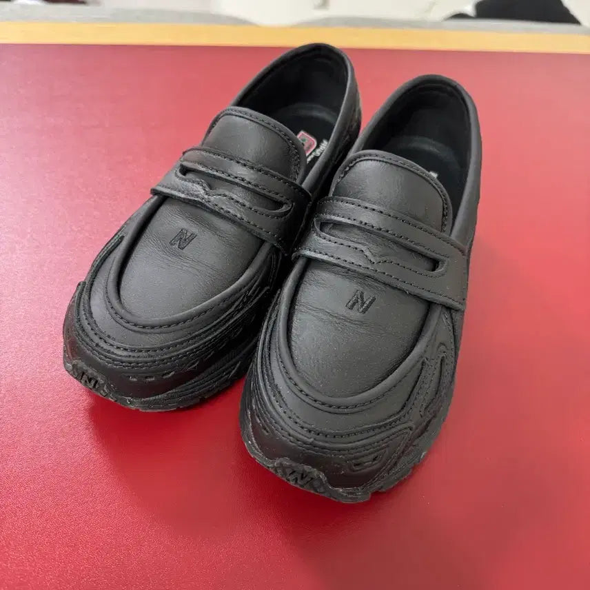 [BUNJANG] New Balance 1906L Black Loafers / 뉴발란스 1906L