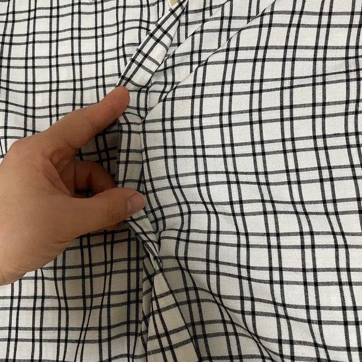 [BUNJANG] Heirin Check Lace Short Sleeve Blouse / 헤이린 체크 레이스 반팔 블라우스