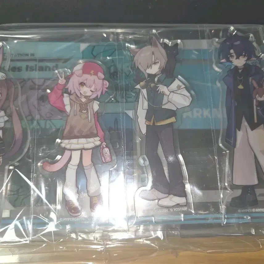 [BUNJANG] Arknights Invitation of Winter Package Acrylic Stand / 명일방주 겨울의 초대장 패키지 아크릴 스탠드