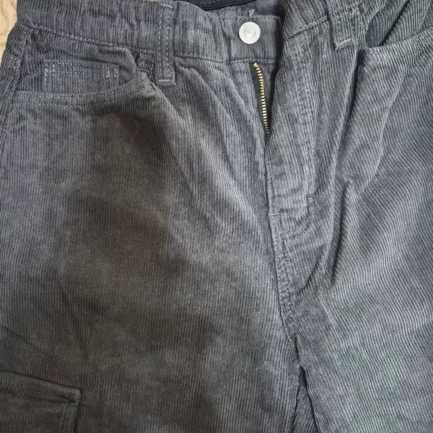 [BUNJANG] Corduroy Cargo Pants Black/Ivory / 코듀로이 카고 바지 블랙/아이보리