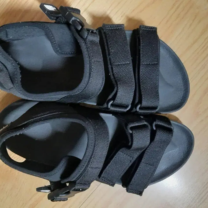 [BUNJANG] The North Face Black Strap Sandals / 노스패스 블랙 스트랩 샌들 250