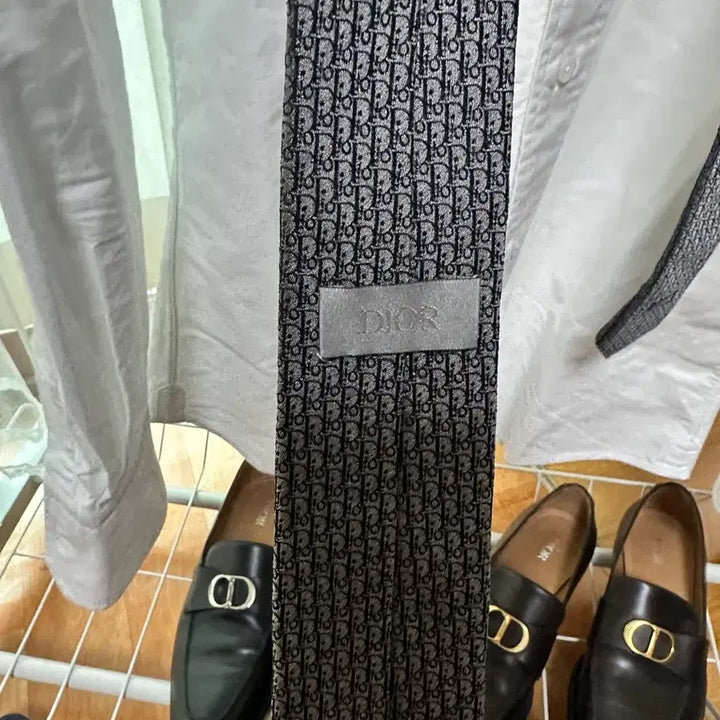 [BUNJANG] Dior Oblique Silk Necktie Grey / 디올 오블리크 실크 넥타이 그레이