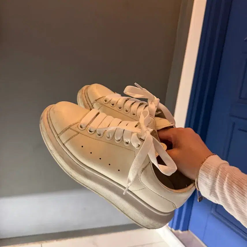 [BUNJANG] Alexander McQueen Oversized Sole Sneakers - All White / 알렉산더맥퀸 오버솔 스니커즈 올화이트