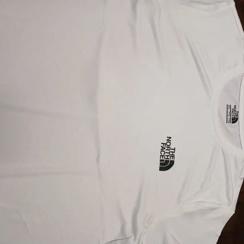 [BUNJANG] The North Face White Performance T-Shirt XXL / 노스페이스 흰색 기능성 반팔티 XXL 새상품