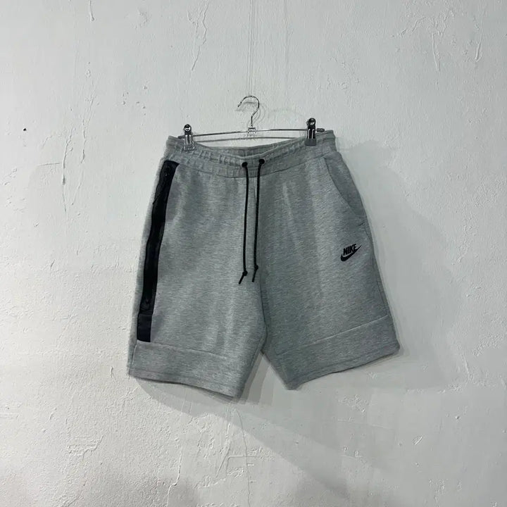 [BUNJANG] Nike Tech Fleece Shorts M / 나이키 테크팩 반바지 M