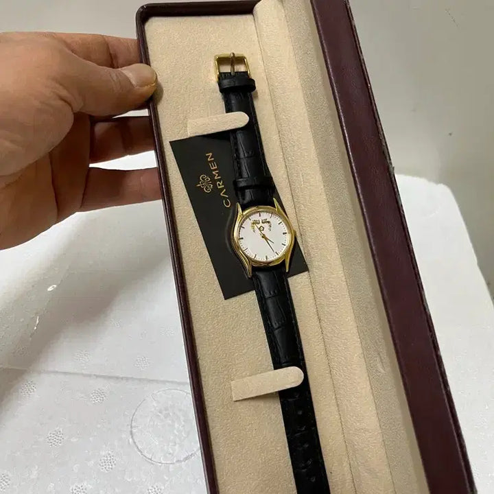 [BUNJANG] Presidential Watch with Case / 상태 최공 청와대 대통령 시계(케이스포함)     /요316