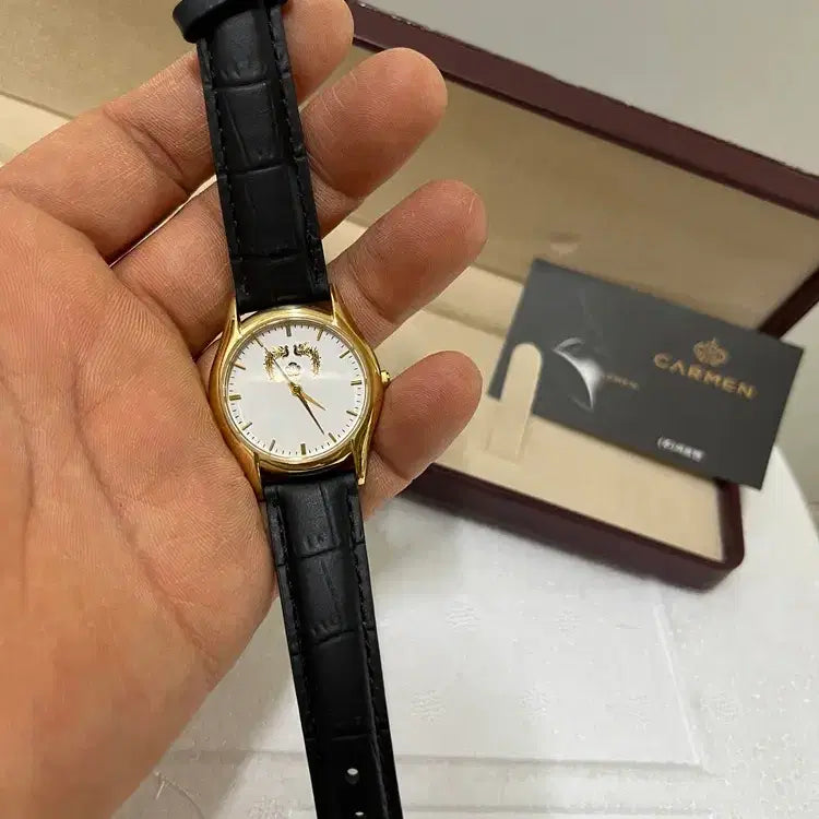 [BUNJANG] Presidential Watch with Case / 상태 최공 청와대 대통령 시계(케이스포함)     /요316