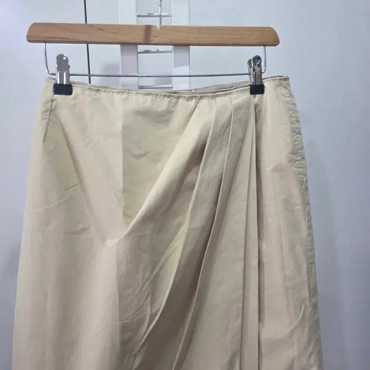 [BUNJANG] REDValentino Beige Wrap Skirt / 레드 발렌티노. 베이지 랩 스커트