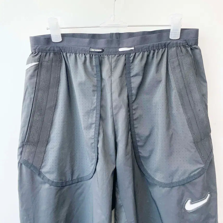 [SOLD OUT] 나이키 와일드런 페놈스우시 팬츠 30 진스센스