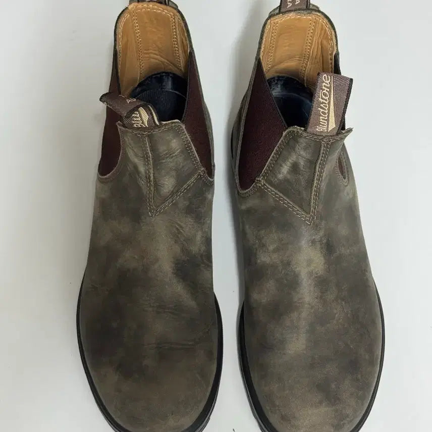 [SOLD OUT] 블런드스톤 585 러스틱브라운