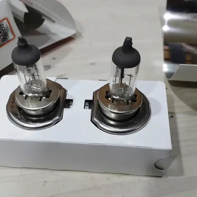 [BUNJANG] NOS Japanese Halogen Lamp for Vehicles / 일제 미사용 차량용 할로겐 램프