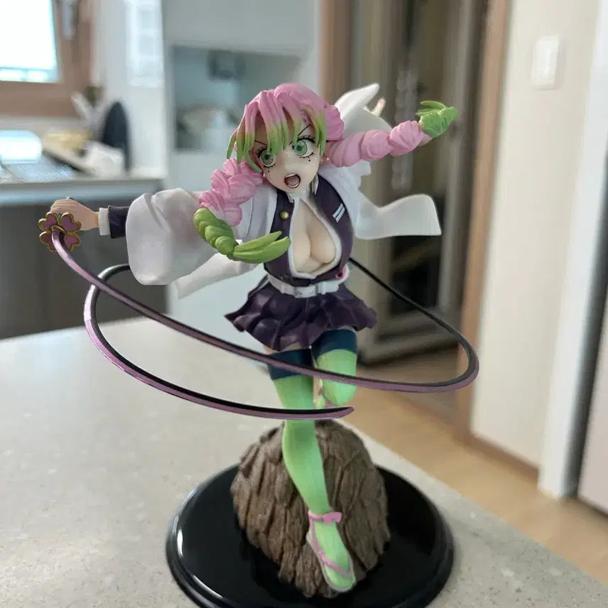 [BUNJANG] Demon Slayer Mitsuri A Prize Figure / 귀멸의 칼날 미츠리A상 피규어