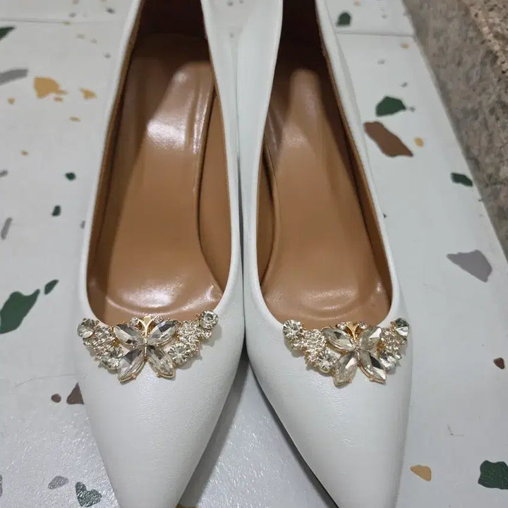 [BUNJANG] White Wedding Pumps Heels - Size 240mm / 화이트 웨딩슈즈 240