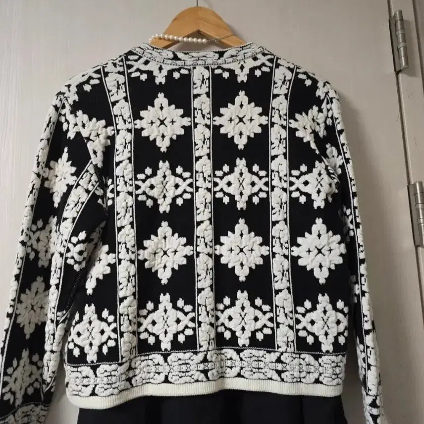 [BUNJANG] OWL Premium Flower Cardigan / 미착용) OWL 고급 넘이쁜 플라워 가디건 (프리)
