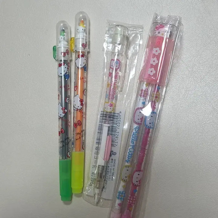 [BUNJANG] Classic Hello Kitty Mechanical Pencil &amp; Sign Pen Set / 고전키티 샤프 연필 사인펜 세트판매