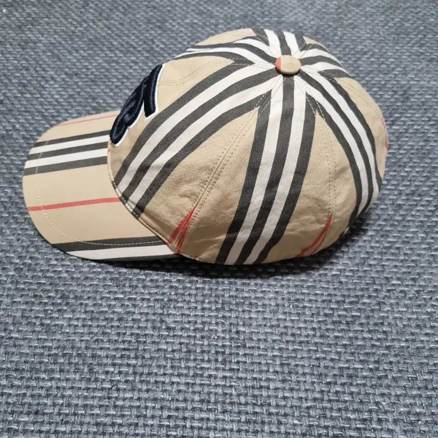 [BUNJANG] Burberry Check Pattern Baseball Cap / 버버리 볼캡 모자