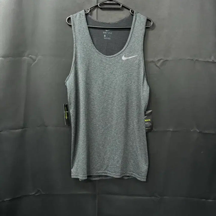 [BUNJANG] Nike Dri-FIT Sleeveless Top (Size S) / 나이키 새상품 드라이핏 나시