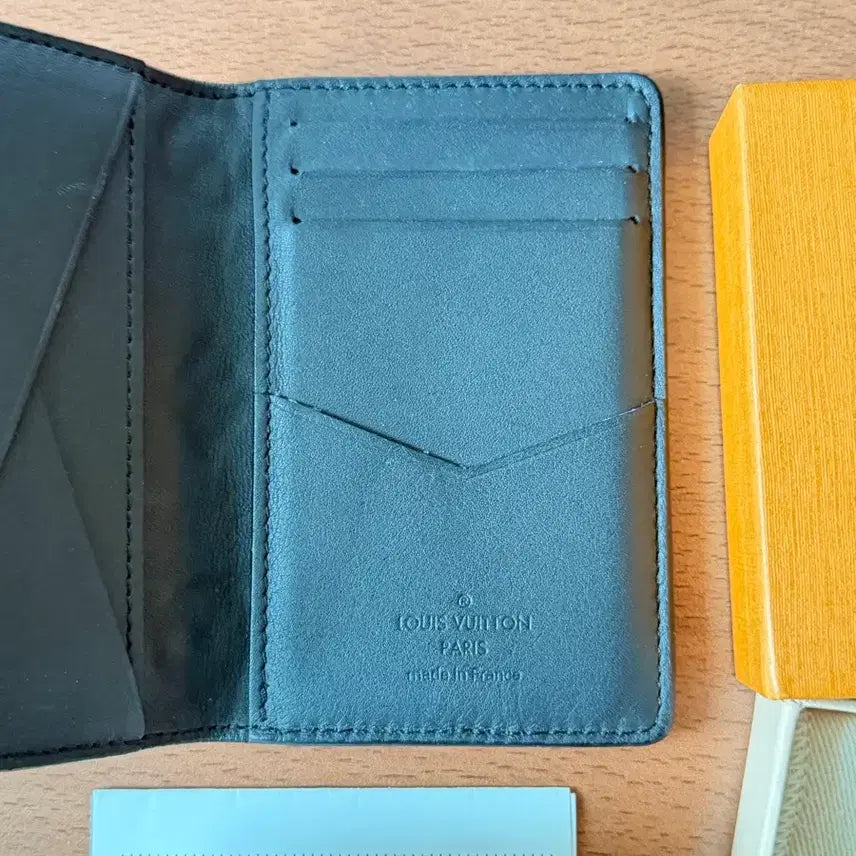 [BUNJANG] Louis Vuitton Taurillon Organizer Wallet / 루이비통 토뤼옹 오거나이저