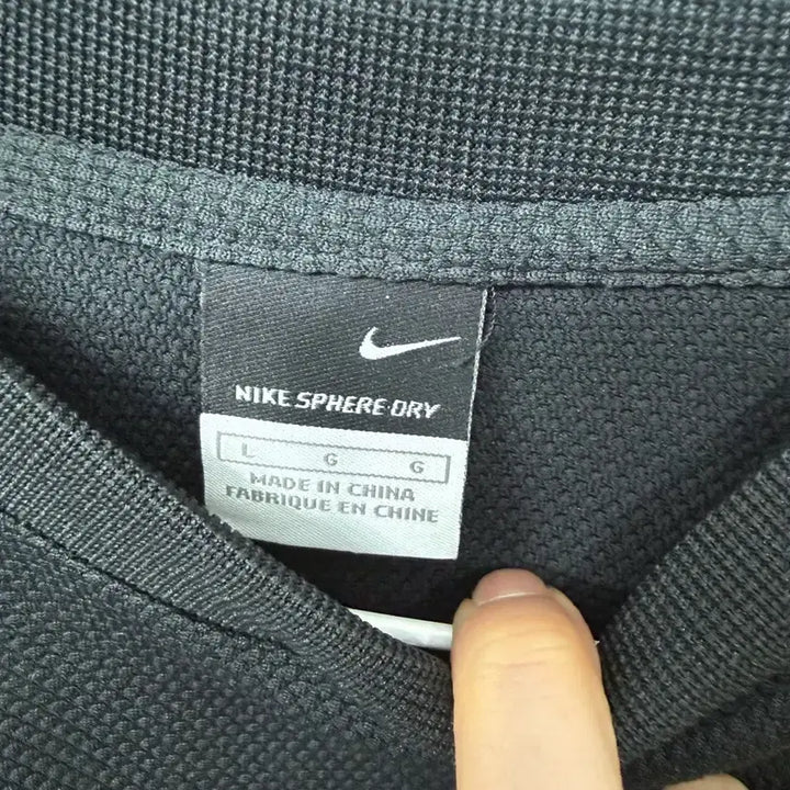 [BUNJANG] Nike Black T-Shirt / 나이키 반팔 블랙