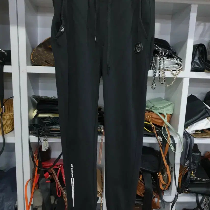 [SOLD OUT] 라이프워크 트레이닝 조거 팬츠 L