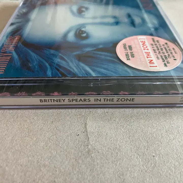 [BUNJANG] Britney Spears In the Zone 4th Album Limited First Press Unsealed CD / 브리트니스피어스 4집 In the Zone 라이센스 초판 미개봉 CD