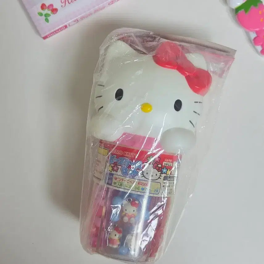 [BUNJANG] Vintage Hello Kitty Figure Bead Set Storage Case Keychain Charm / 고전키티 피규어 비즈세트 보관함 케이스 키티통 고전키티스트랩 키링
