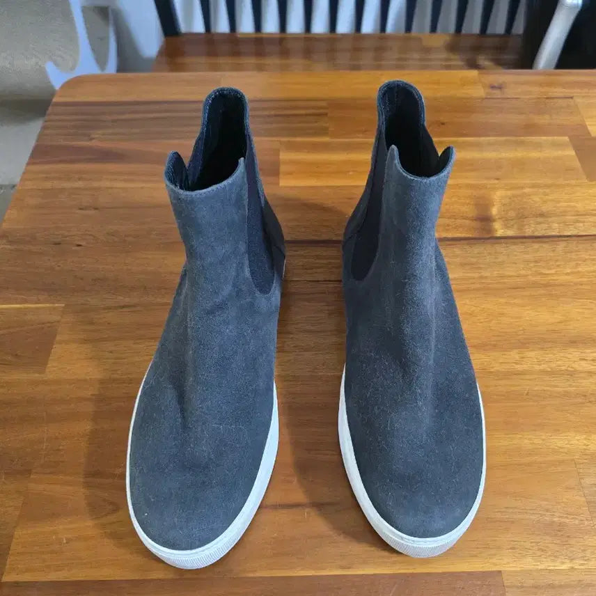 [BUNJANG] Stuart Weitzman Suede Chelsea Boots / 스튜어트와이츠먼 스웨이드 첼시부츠
