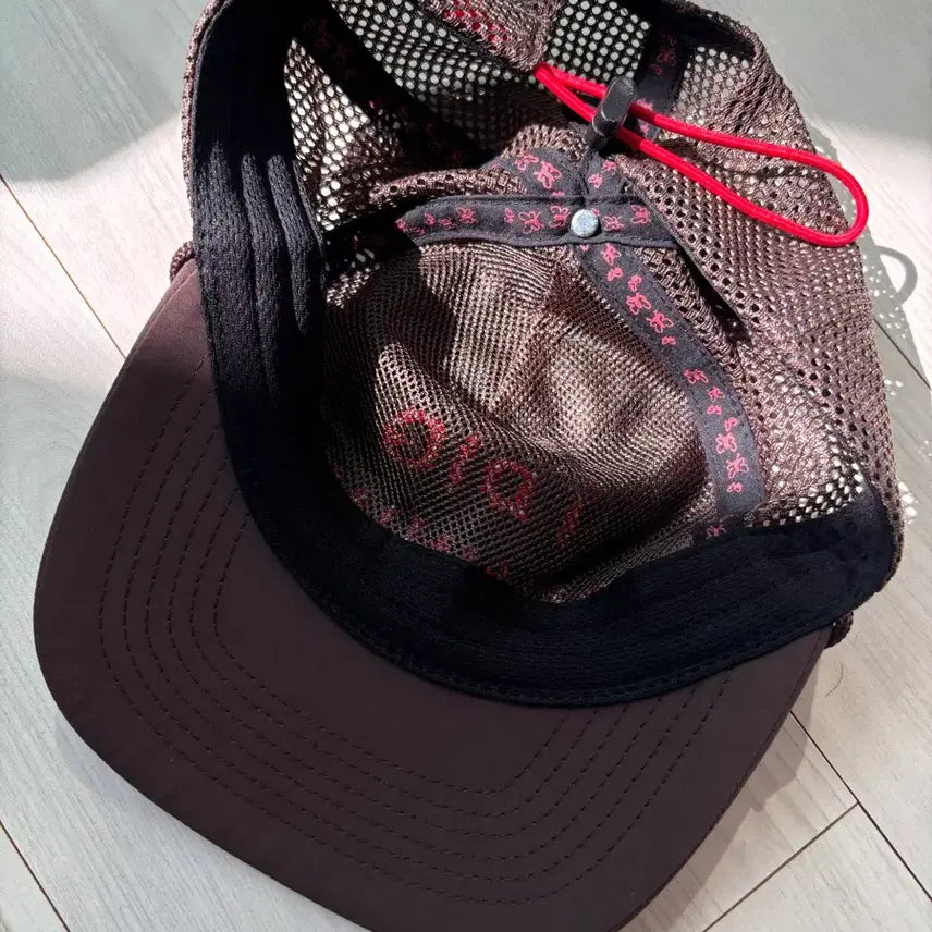 [BUNJANG] Alex S. Young Running Trucker Hat / 알렉스조노 러닝 트러커 햇
