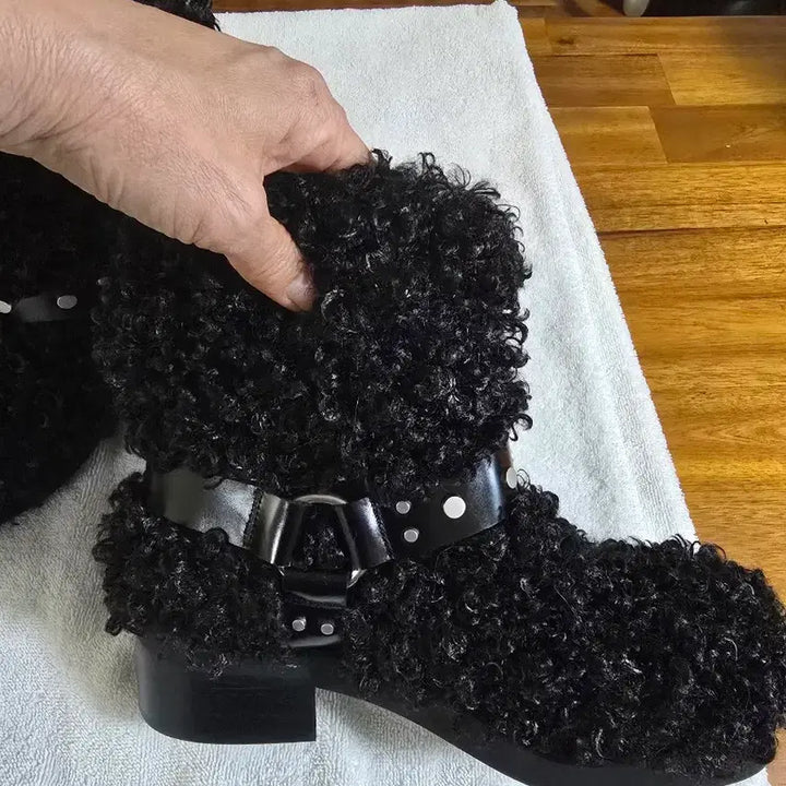[BUNJANG] SUECOMMA BONNIE Black Fuzzy Studded Boots / 슈콤마보니 블랙 뽀글이 부츠