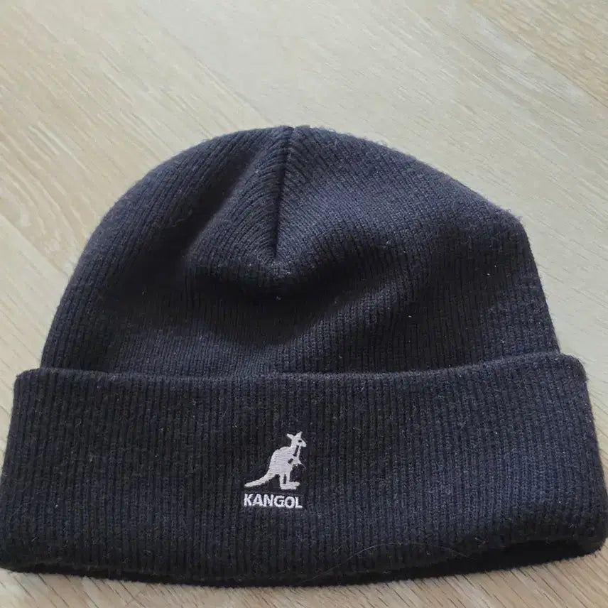 [BUNJANG] Kangol Black Beanie Hat / 캉골 블랙 비니 모자