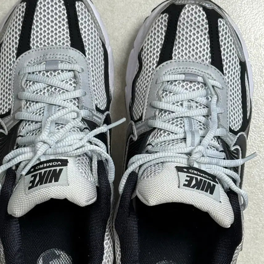 [BUNJANG] Nike Zoom Vomero 5 Sneakers / 나이키 줌 보메로 5 운동화