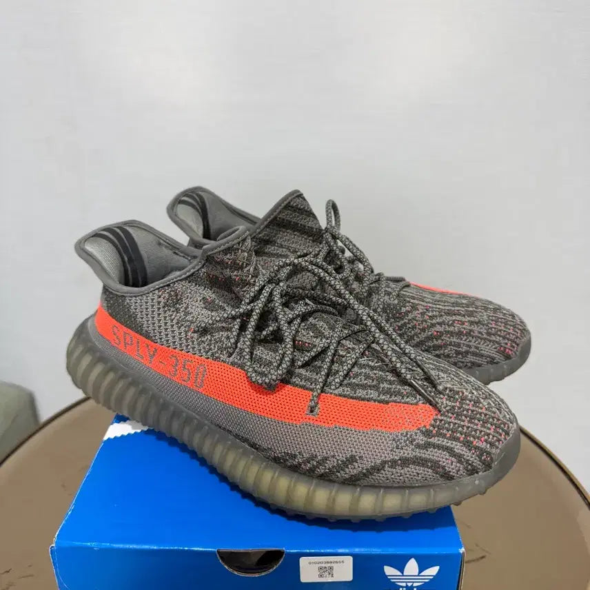 [BUNJANG] Adidas Yeezy Boost 350 V2 Beluga Reflective (265mm) / 이지부스트 350 v2 벨루가 리플렉티브 265mm