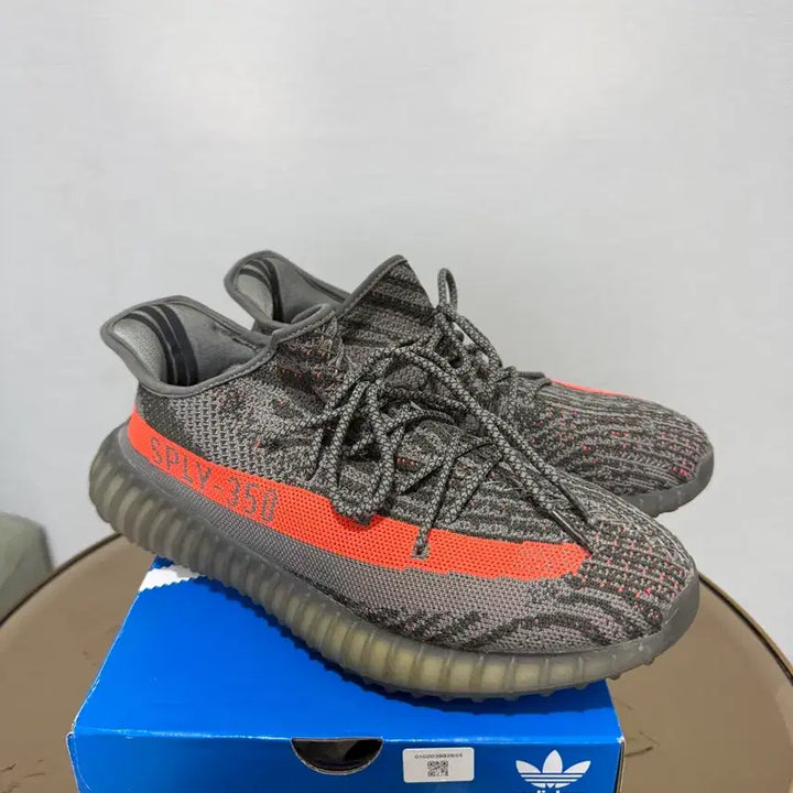 [BUNJANG] Adidas Yeezy Boost 350 V2 Beluga Reflective (265mm) / 이지부스트 350 v2 벨루가 리플렉티브 265mm