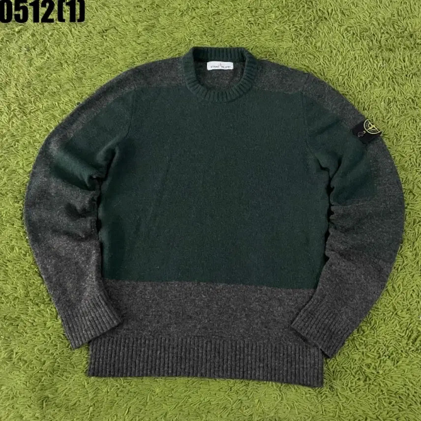 [BUNJANG] Stone Island Colorblock Knit Green/Gray / 스톤아일랜드 배색 니트 그린/그레이