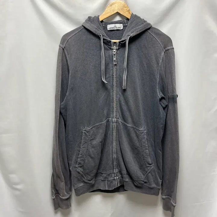 [BUNJANG] Stone Island Charcoal Hooded Zip-Up (Patch Missing) / [QR정품/105] 스톤아일랜드 차콜 후드집업 (와펜분실)