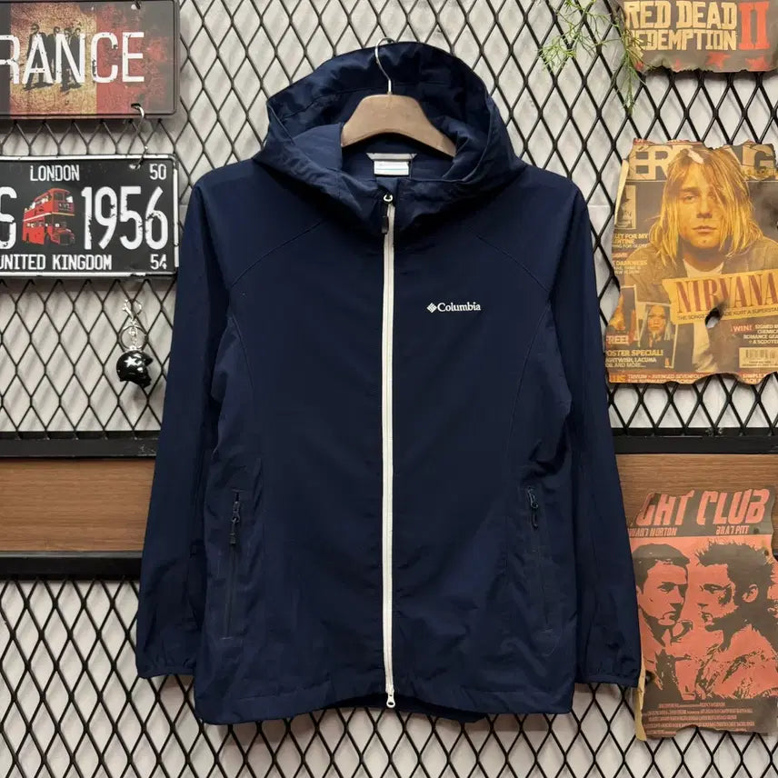 [BUNJANG] Columbia Hooded Windbreaker Jacket Navy / 컬럼비아 후드 바람막이 전면 로고 포인트 네이비