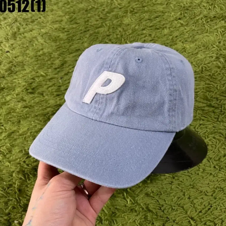 [BUNJANG] Palace P Logo Ball Cap Light Blue / 팔라스 P 로고 볼캡 모자 연청색