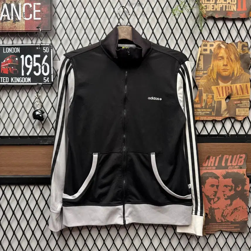 [BUNJANG] Adidas Neo Label Track Jacket Front Logo Black White / 아디다스 네오 라벨 트랙 자켓 전면 로고 포인트 블랙 화이트