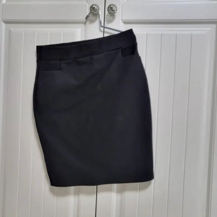 [BUNJANG] Black H-Line Mini Skirt / 블랙 H라인 미니 스커트