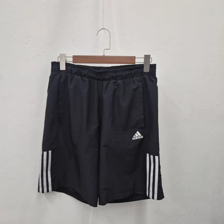 [BUNJANG] Adidas Shorts XL / 아디다스 반바지