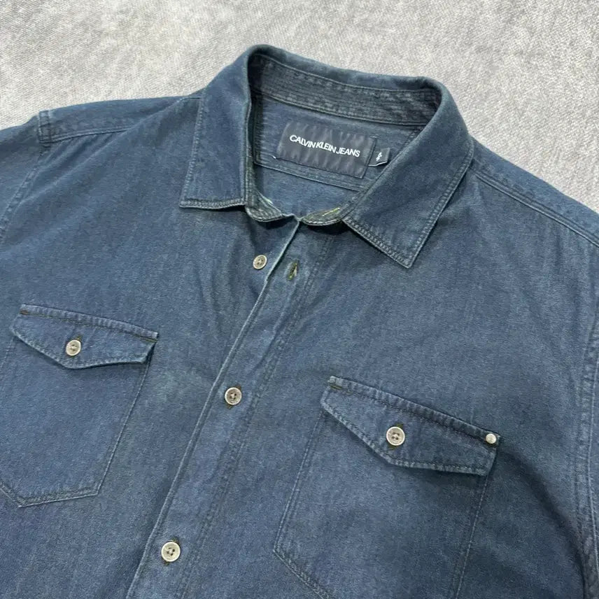 [BUNJANG] Calvin Klein Denim Shirt L / L 캘빈클라인 데님 셔츠