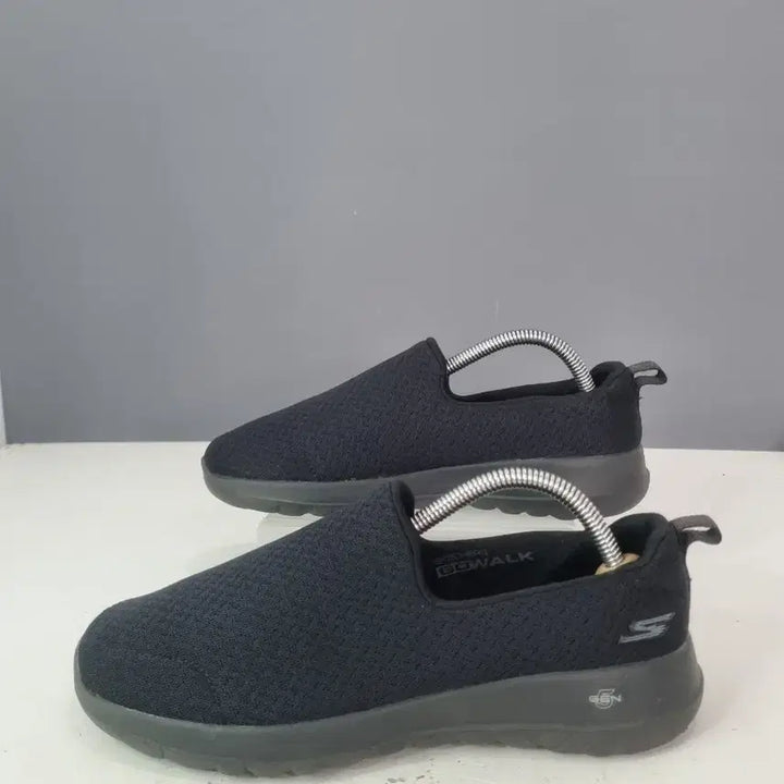 [BUNJANG] Skechers Gowalk Slip-On 240 / 효자빈티지 240 스케쳐스 고워크 슬립온