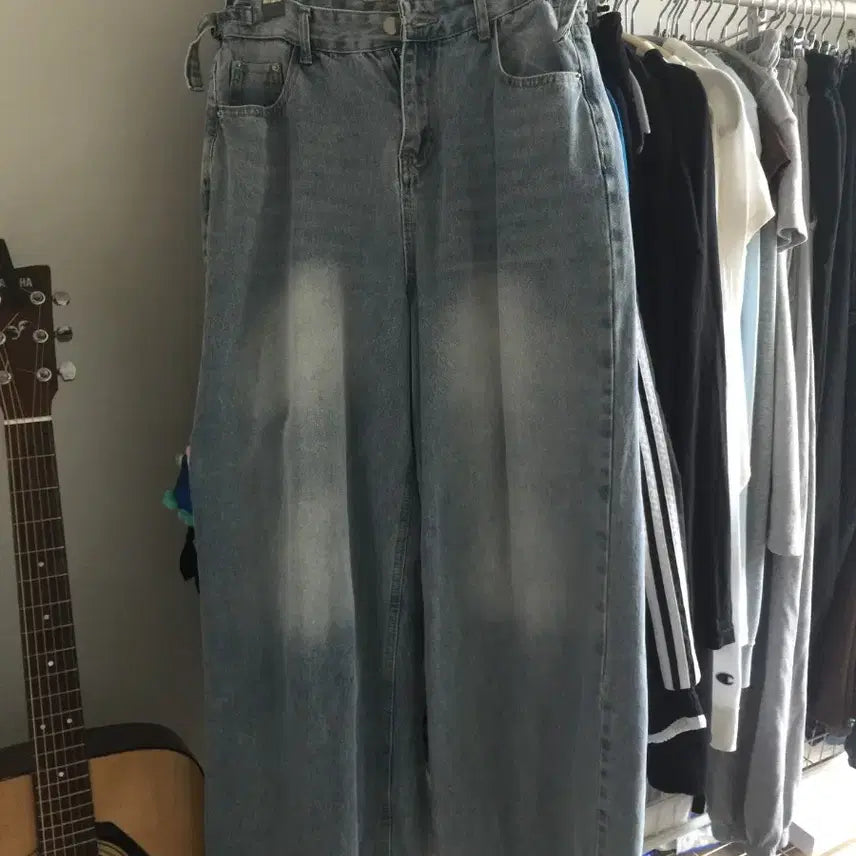 [BUNJANG] Vintage Washed Wide Denim Pants (Light Blue, M) / 빈티지 워싱 와이드 데님팬츠 M 연청
