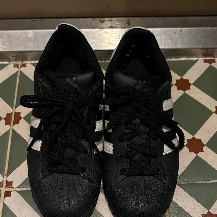 [BUNJANG] Adidas Superstar Black 225 / 아디다스 슈퍼스타 블랙 225