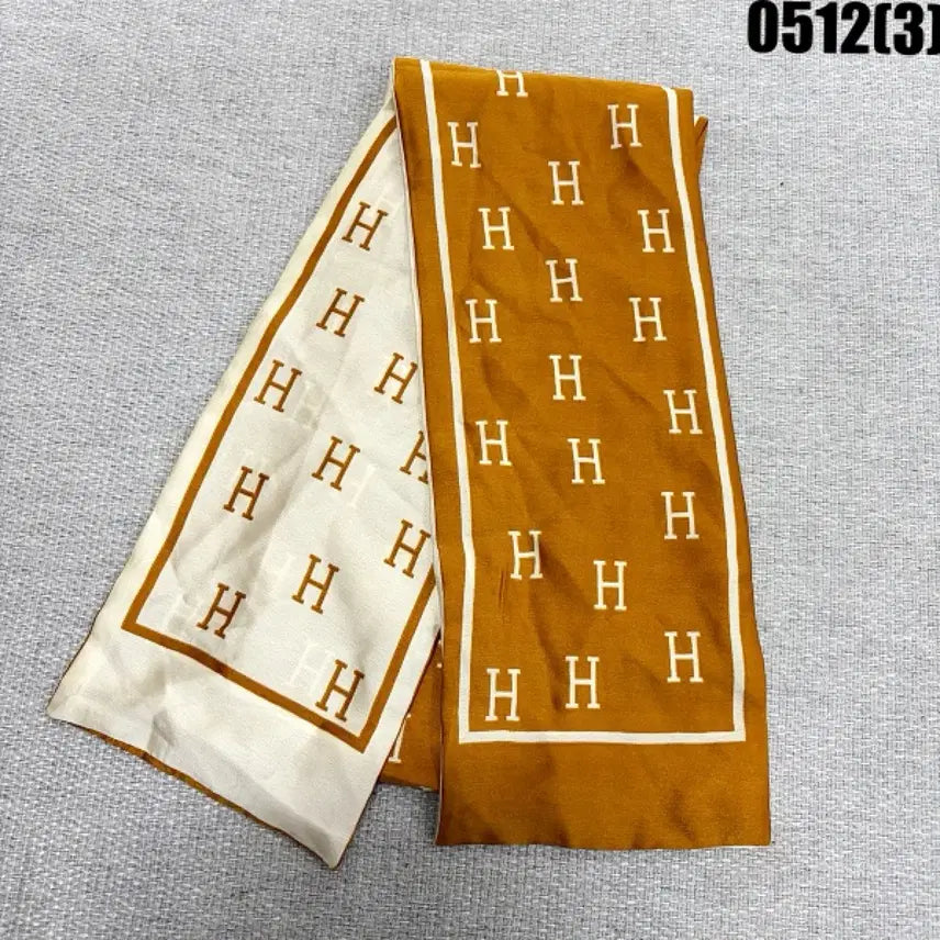 [BUNJANG] H Pattern Silk Scarf Brown/Ivory / H 패턴 스카프 브라운/아이보리 0512