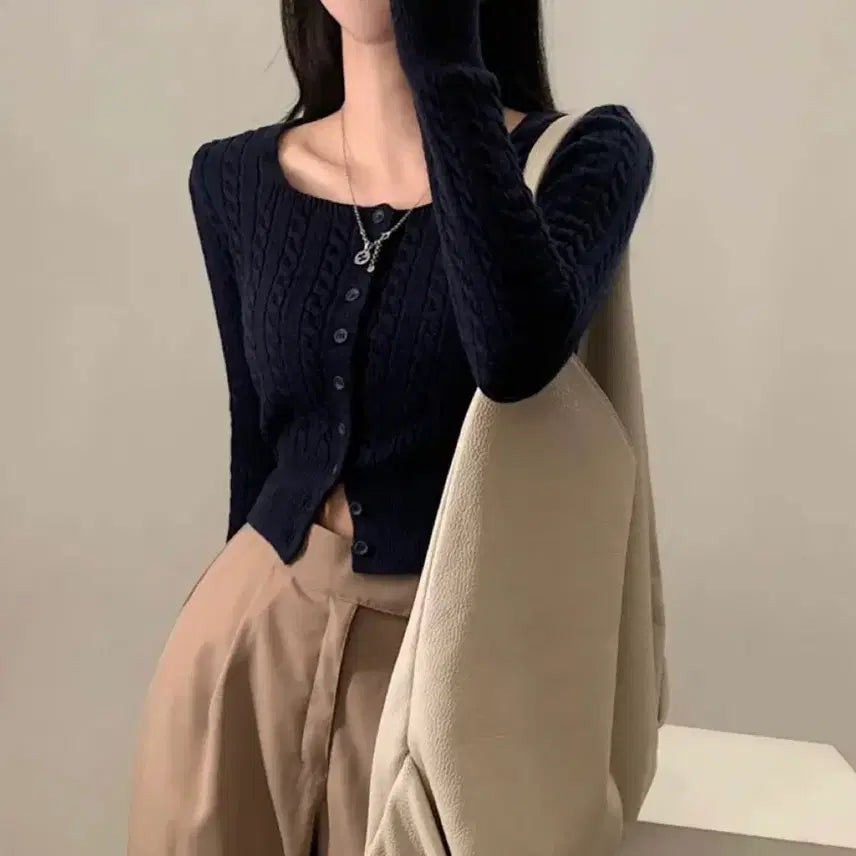 [BUNJANG] Twist Knit Cardigan Black / 꽈배기 가디건 블랙