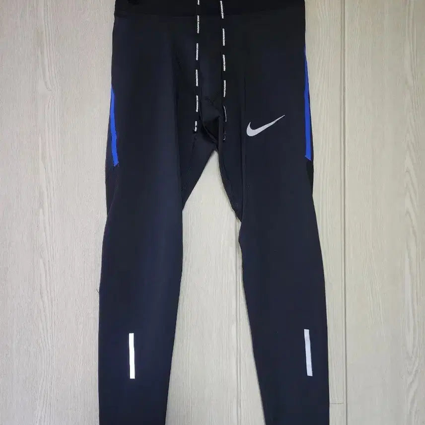 [SOLD OUT] 나이키 드라이핏 러닝 타이즈 M