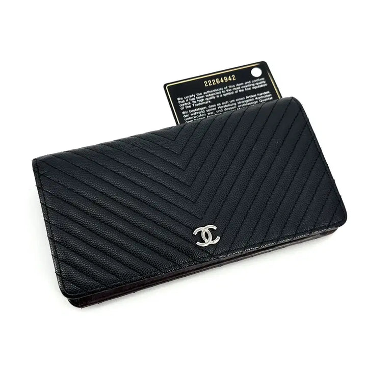[BUNJANG] Chanel Caviar Chevron Silver Hardware Flap Long Wallet / 샤넬 캐비어 쉐브론 은장 플랩 장지갑
