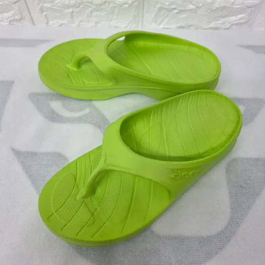 [BUNJANG] EIDER Flip-Flops Lime Green 240 / EIDER 플립플랍 라임색 240