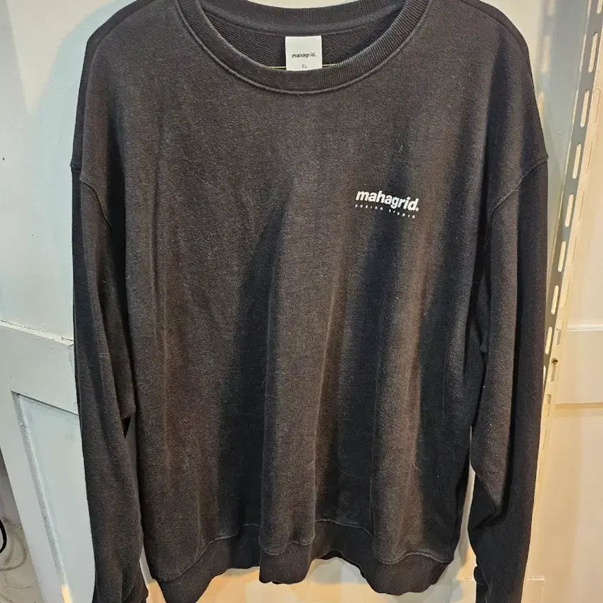 [BUNJANG] MAHAGRID Black Sweatshirt XL / <만원빈티지>마하그리드 블랙 맨투맨 XL